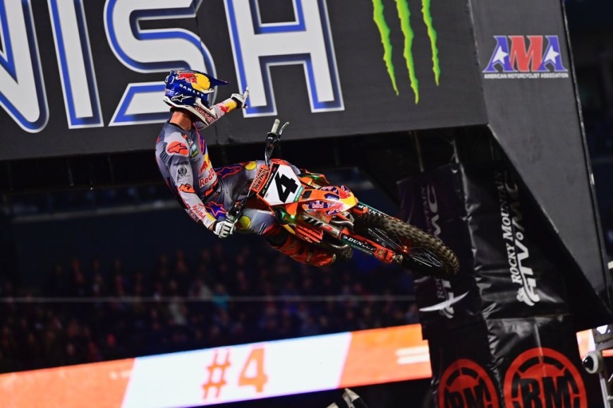 Sexton Claims Victory in Chaotic 450 Main Event at A1; Shimoda Dominates 250 West Opener