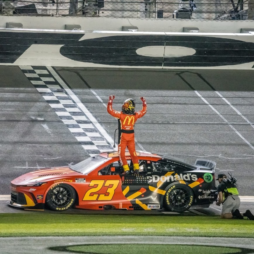 Wallace Claims Victory in First Daytona Duel, Allgaier Races His Way Into 500