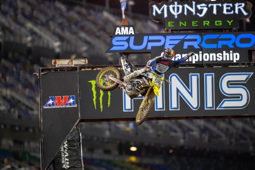 Roczen and Hampshire Conquer Daytona Supercross