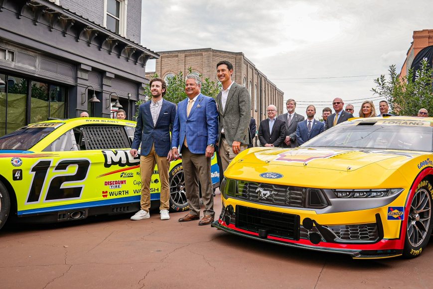 Mooresville Honors Team Penske for Championship Three-Peat