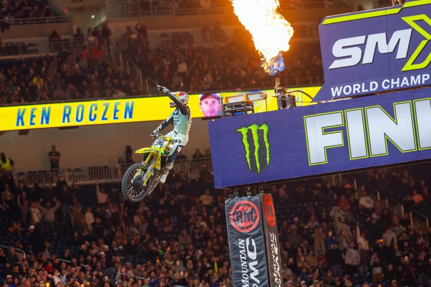 Key Takeaways from Supercross Round 11: Roczen and Davies Shine