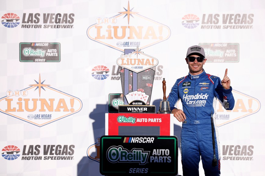 Kyle Larson Masters Las Vegas Again with O’Reilly Series Victory