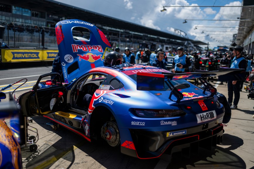 Mechanical Issues Knock Verstappen Team Out of 24h Nürburgring Lead